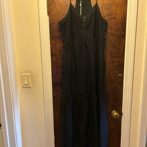 Elegant Black Sleeveless Dress